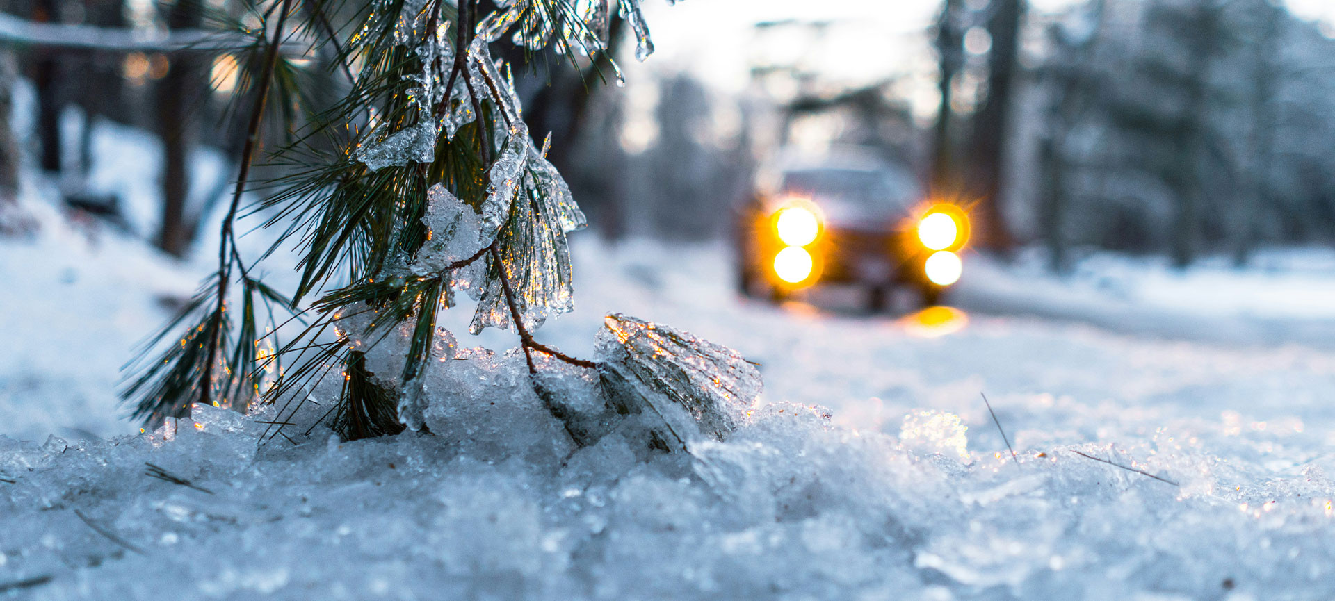 ¡Prepárate para la nieve! Recomendaciones para viajar seguro con tu Pick up